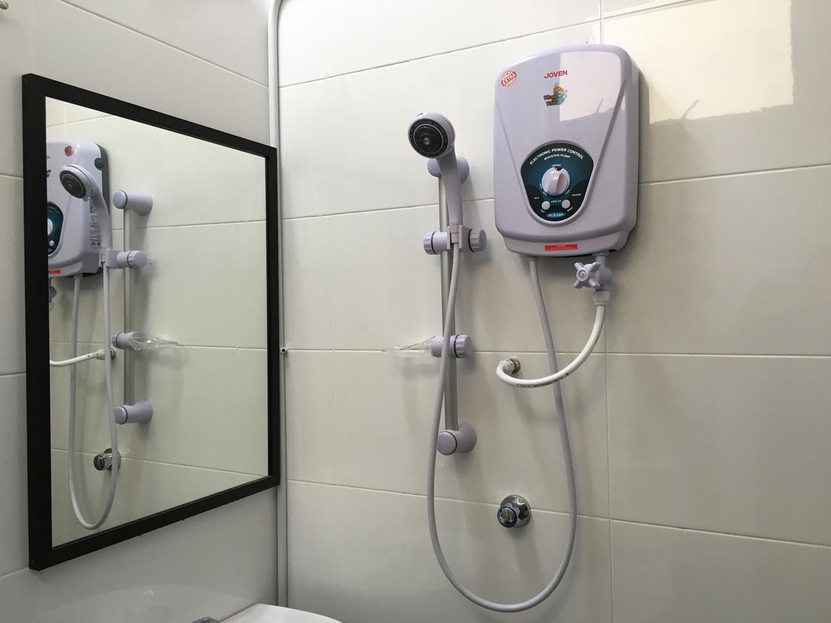 Grand Business Hotel Jertih المظهر الخارجي الصورة